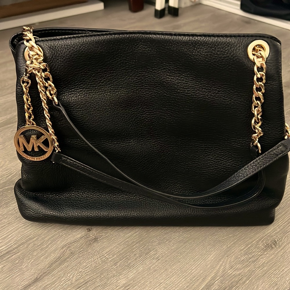 Michael Kors leather bag